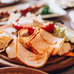 Hogyan sózzuk a disznózsírt ukrán módon egy befőttesüvegben: képes leszel